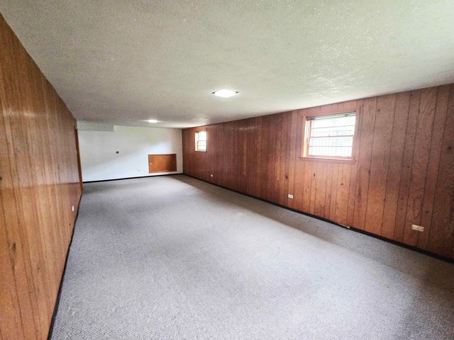 9605 S Kolin Avenue, Oak Lawn, IL 60453