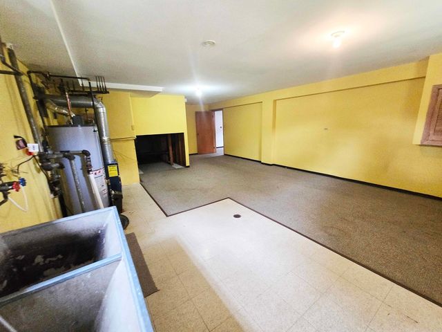 9605 S Kolin Avenue, Oak Lawn, IL 60453