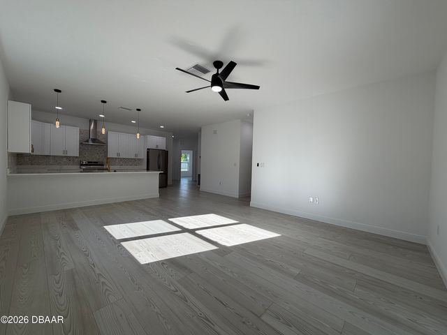 1607 Illinois Street, Daytona Beach, FL 32114