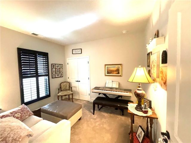 5709 Grapewood Street, Hoschton, GA 30548
