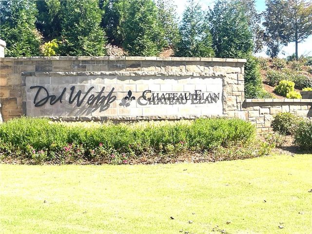 5709 Grapewood Street, Hoschton, GA 30548