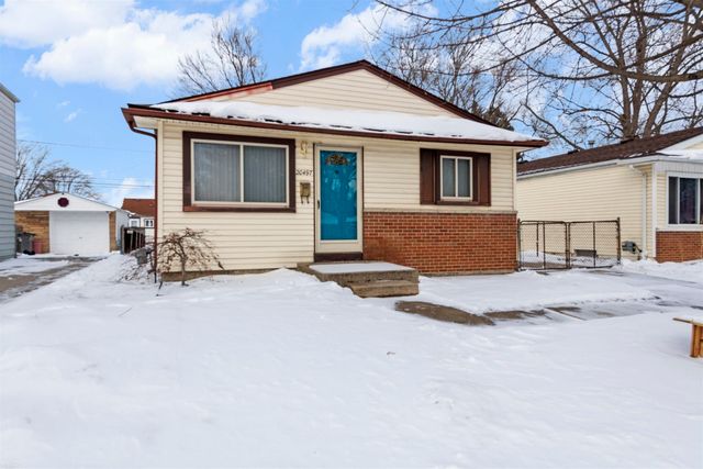 20497 Woodward Street, Clinton Township, MI 48035