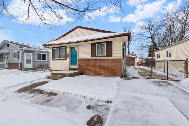 20497 Woodward Street, Clinton Township, MI 48035