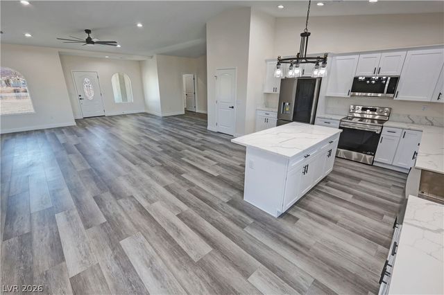 2111 West Carnation Way, Pahrump, NV 89048