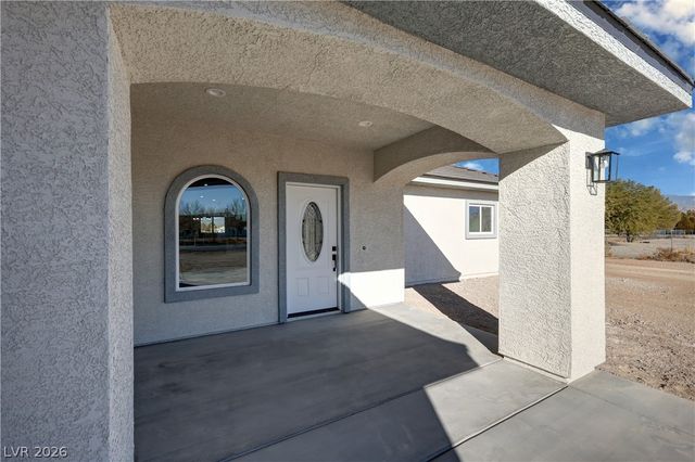 2111 West Carnation Way, Pahrump, NV 89048