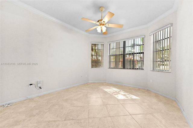 6823 Fabiano Cir, Boynton Beach, FL 33437