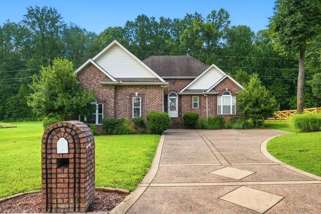 807 Cottonwood Ct, Springfield, TN 37172