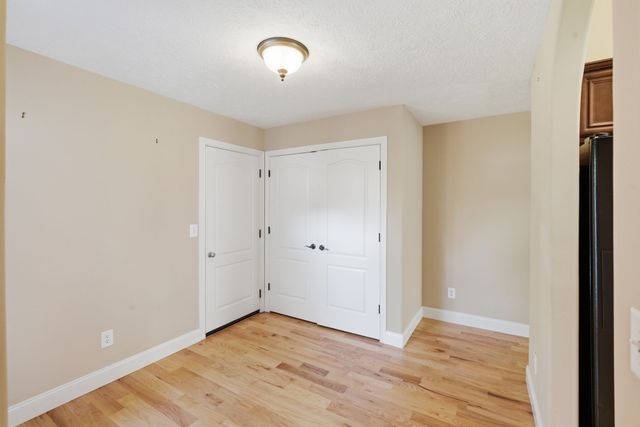 807 Cottonwood Ct, Springfield, TN 37172