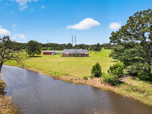 3000 Fm 1146, Marquez, TX 77865