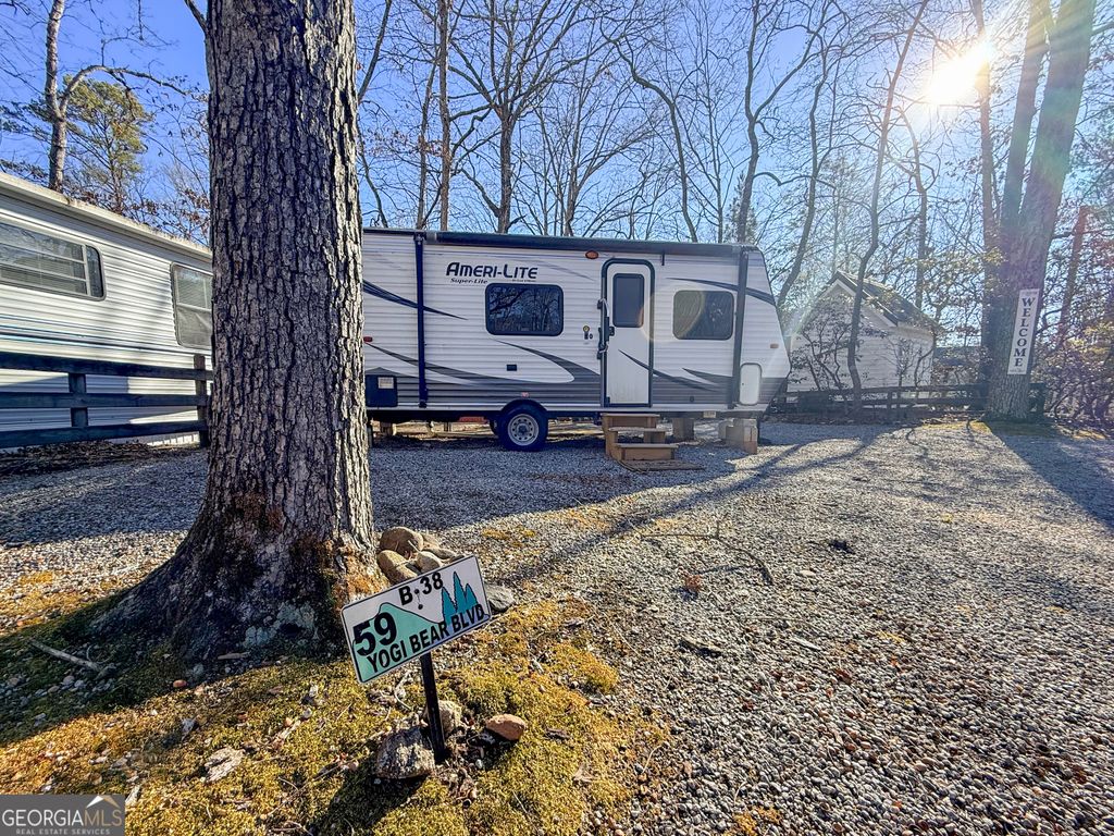 59 Yogi Bear Boulevard, Cleveland, GA 30528