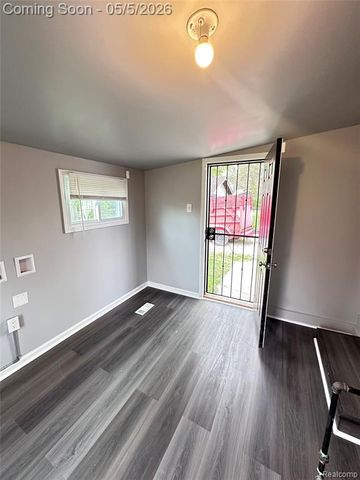 25948 Penn Street, Inkster, MI 48141