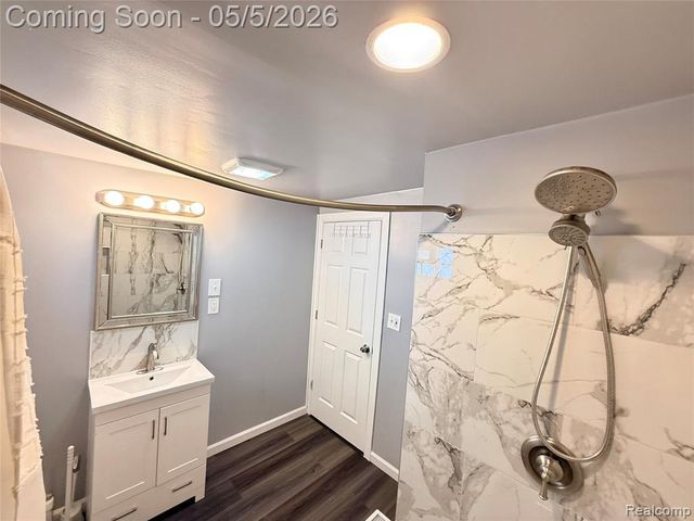 25948 Penn Street, Inkster, MI 48141