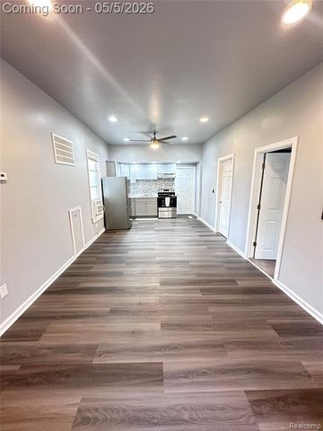 25948 Penn Street, Inkster, MI 48141
