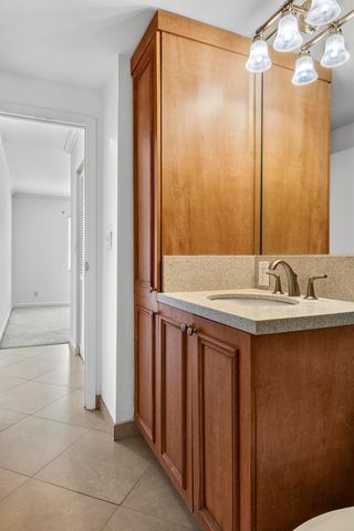 13 Jacaranda Drive 214, Plantation, FL 33324