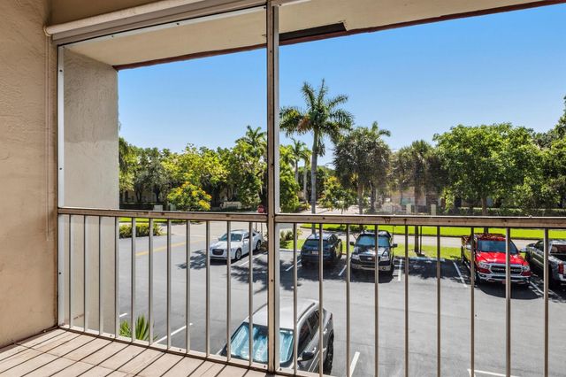 13 Jacaranda Drive 214, Plantation, FL 33324