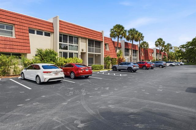 13 Jacaranda Drive 214, Plantation, FL 33324