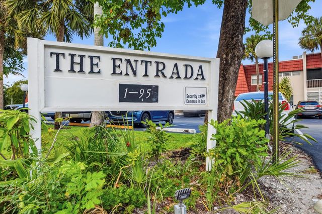 13 Jacaranda Drive 214, Plantation, FL 33324