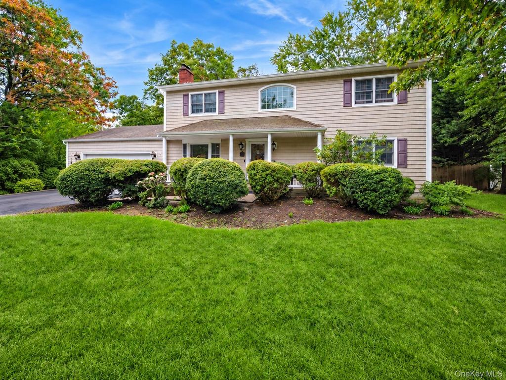3 Poplar Lane, Medford, NY 11763 — exterior