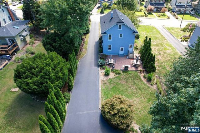 45 Hill Street, Midland Park, NJ 07432