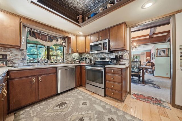 23140 Shake Ridge Rd, Volcano, CA 95689