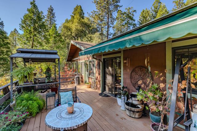 23140 Shake Ridge Rd, Volcano, CA 95689