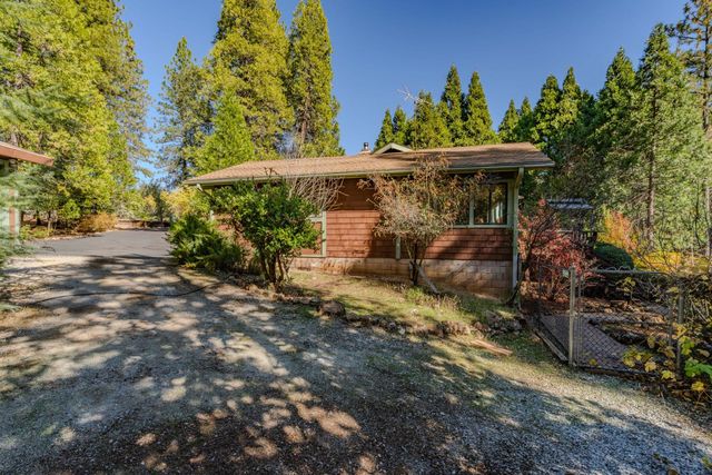 23140 Shake Ridge Rd, Volcano, CA 95689