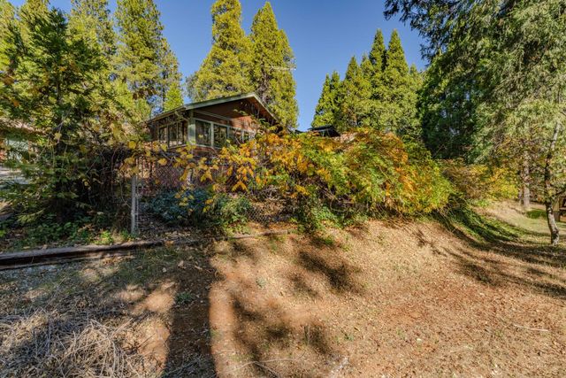 23140 Shake Ridge Rd, Volcano, CA 95689