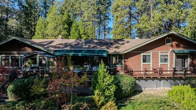 23140 Shake Ridge Rd, Volcano, CA 95689