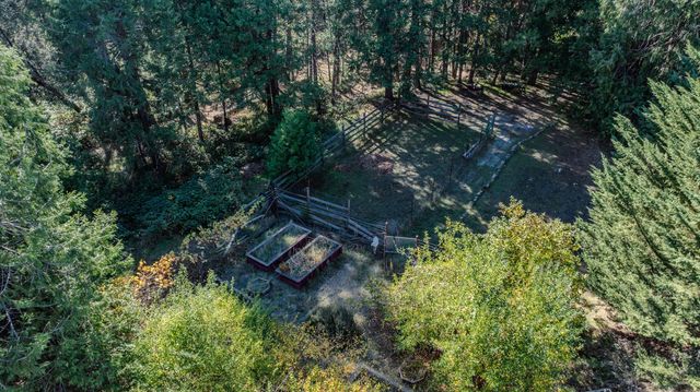 23140 Shake Ridge Rd, Volcano, CA 95689