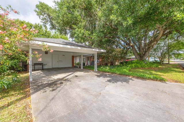 403 Barrilleaux Street, Lockport, LA 70374