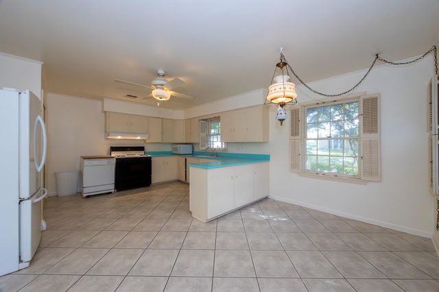 403 Barrilleaux Street, Lockport, LA 70374