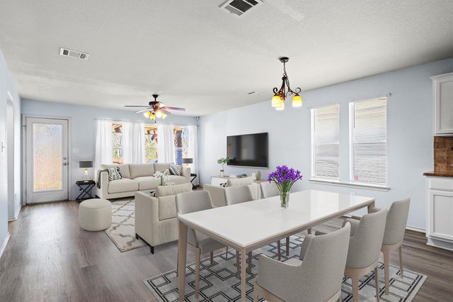 510 Red Tails DR NE, Austin, TX 78725