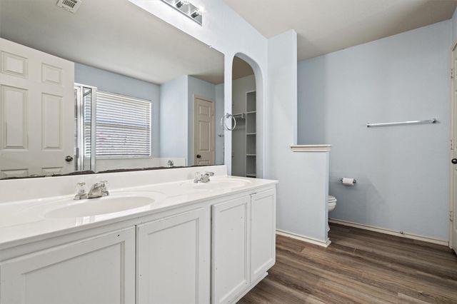 510 Red Tails DR NE, Austin, TX 78725