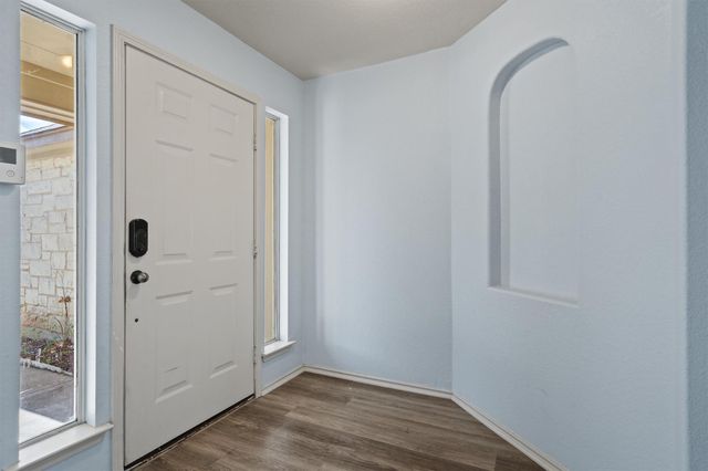 510 Red Tails DR NE, Austin, TX 78725