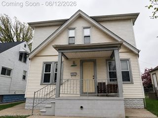 14411 Lithgow Street, Dearborn, MI 48126