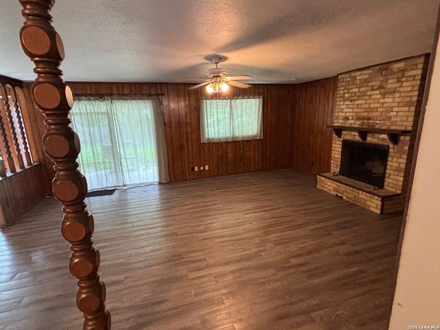 4918 PELICAN LN, San Antonio, TX 78217