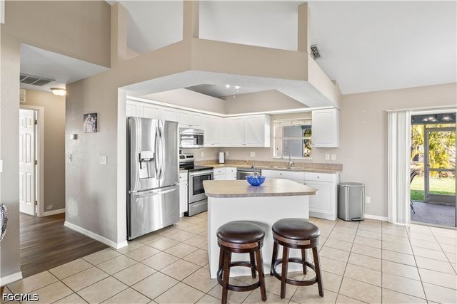4409 Jacaranda PKWY W, Cape Coral, FL 33993