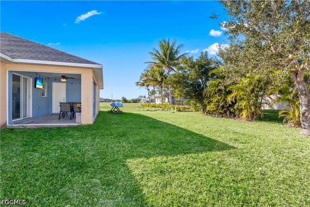 4409 Jacaranda PKWY W, Cape Coral, FL 33993
