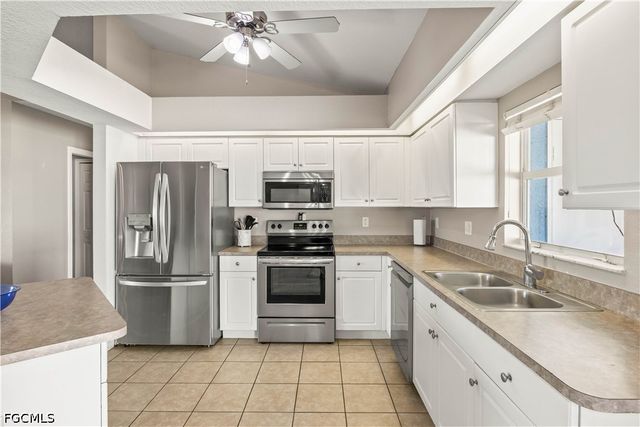 4409 Jacaranda PKWY W, Cape Coral, FL 33993