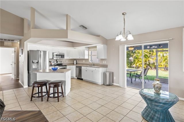 4409 Jacaranda PKWY W, Cape Coral, FL 33993