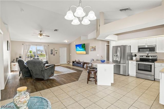 4409 Jacaranda PKWY W, Cape Coral, FL 33993