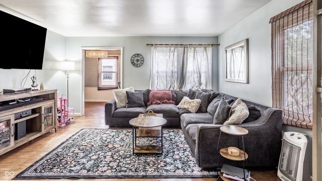 4907 Young Avenue, Indianapolis, IN 46201