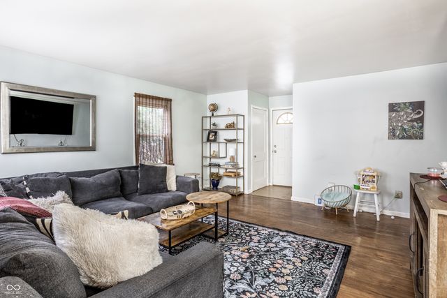 4907 Young Avenue, Indianapolis, IN 46201