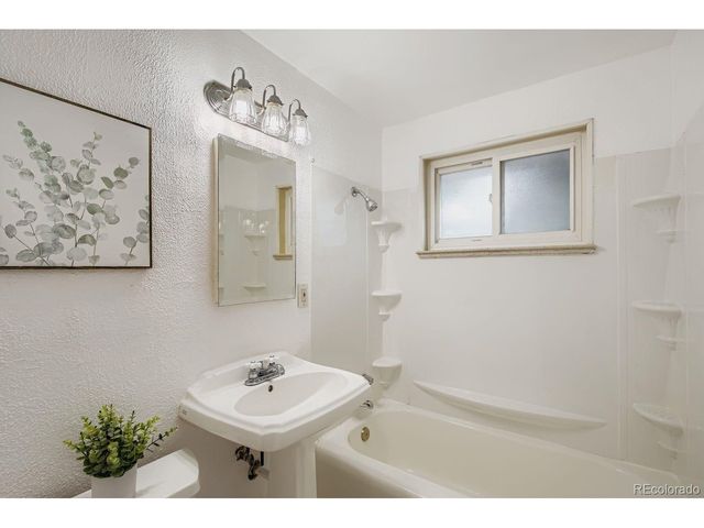 6150 Carr St, Arvada, CO 80004