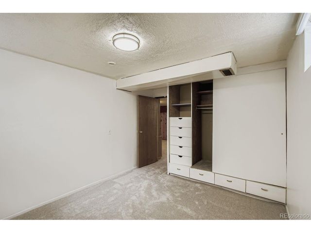 6150 Carr St, Arvada, CO 80004