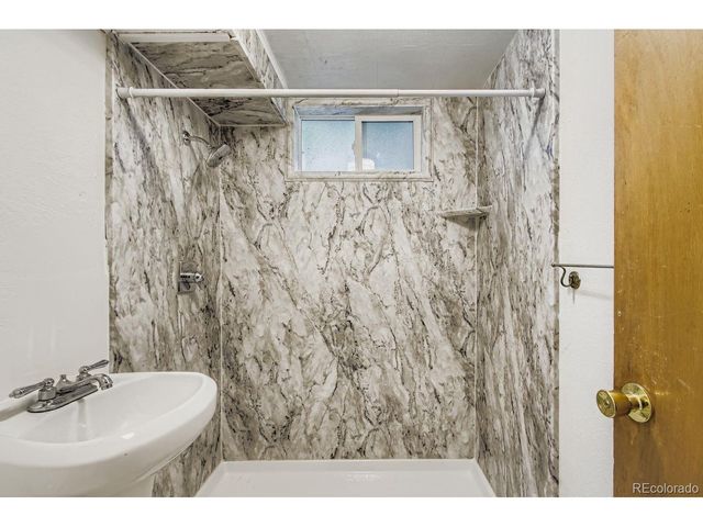 6150 Carr St, Arvada, CO 80004