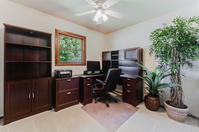 841 ECKARDT COURT, Oshkosh, WI 54902