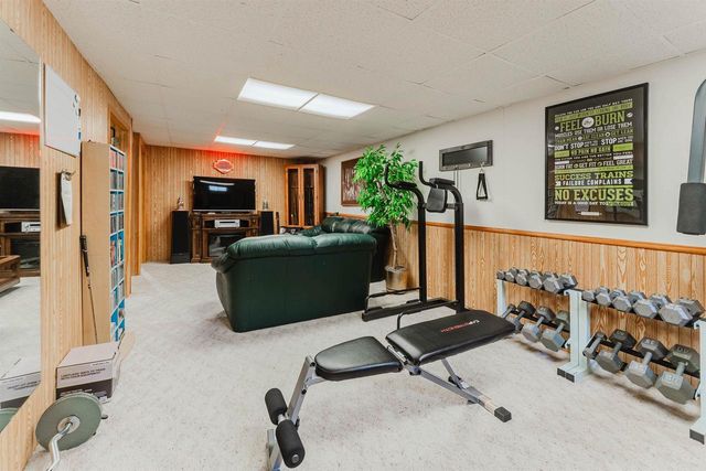 841 ECKARDT COURT, Oshkosh, WI 54902