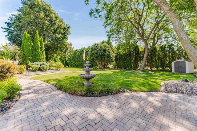 841 ECKARDT COURT, Oshkosh, WI 54902
