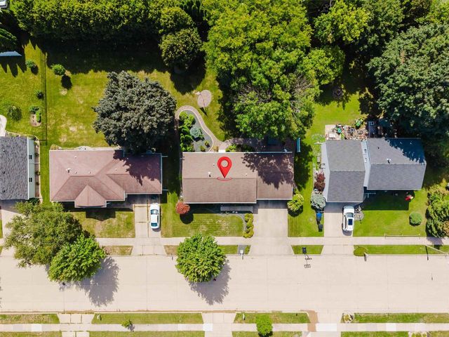 841 ECKARDT COURT, Oshkosh, WI 54902